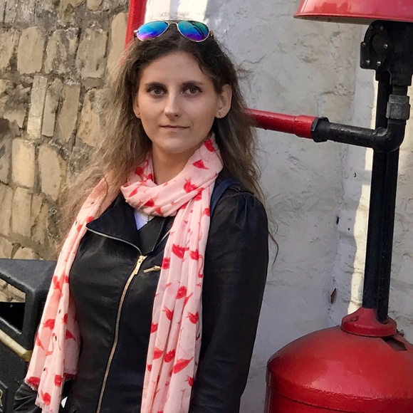 Vintage Elegance and Sustainable Style from Naples, Florida - Picture 16 of 16